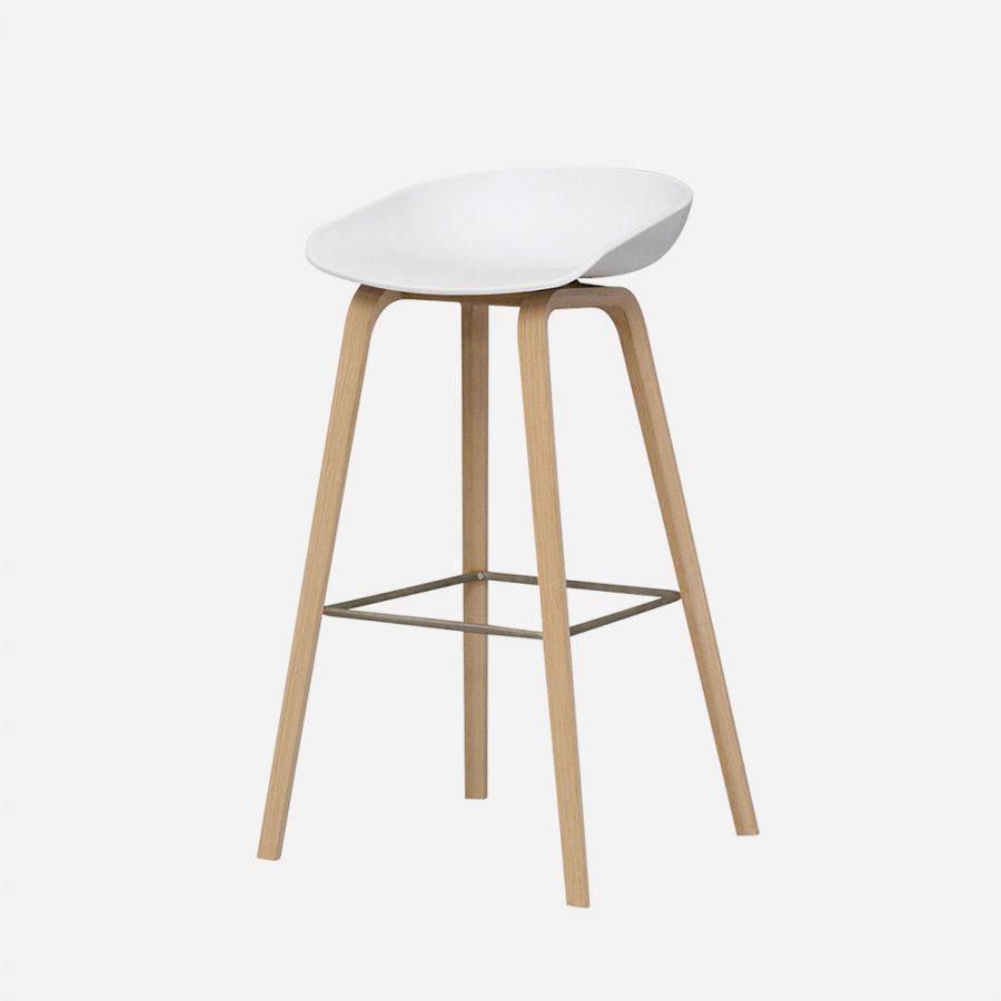 Eames Lounge Chair Bar Stool